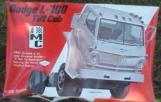 IMC 1/25TH Dodge L 700 Tilt Cab Unused FREE 6 PAGE BOOK