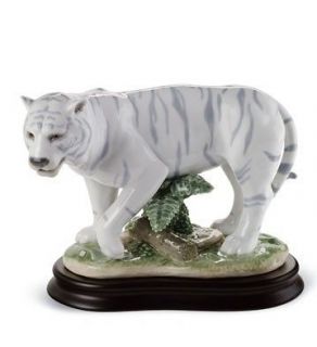 LLADRO Porcelain (Free Worldwide Postage) CHINESE ZODIAC THE TIGER 