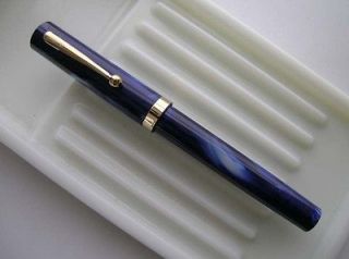 Sheaffer NO NONSENSE Fountain Pen BLUE MARBLE GT   MED