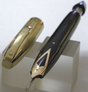 Sheaffer PFM V Pen for Men Black Gold Filled trim Medium 14k FP USA 