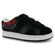   Size 3 New Airwalk Storm Casual Shoes Boys / Kids Skate Black Red