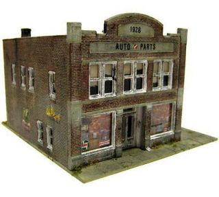   Custom Build Weathered Downtown Auto Parts Store Building Diorama DPM
