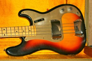 Fender USA Custom Shop 1958 Relic Precision P Bass Sunburst LikeNew 