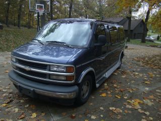 Chevrolet : Express Conversion 1998 Chevy Passenger Van