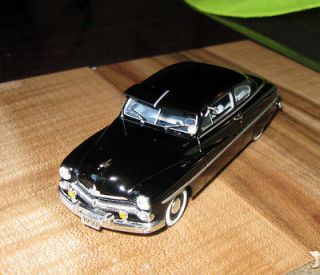 43 MINICHAMPS 1950 MERCURY MONTEREY SPORT COUPE   100 YEARS FORD 