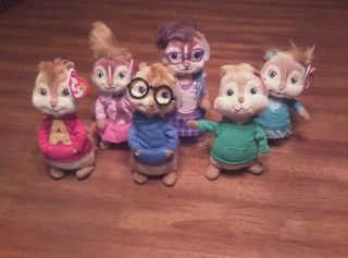 Ty set of 6 Alvin and the Chipmunks Beanies CUTE Mint and Unused 