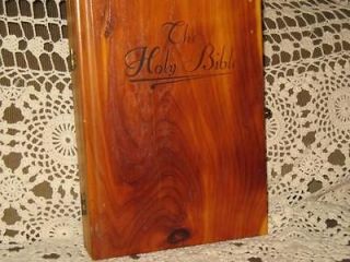 VINTAGE CEDAR WOODENTHE HOLY BIBLE BOX UNITED STEELWORKERS LOCAL 