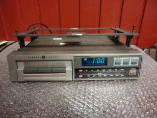 GE GENERAL ELECTRIC MODEL 7 4265A RADIO WITH CASSETTE PLAYER 