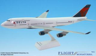 Flight Miniatures Delta Airlines 2007 Boeing 747 400 1/200 Scale Mint 