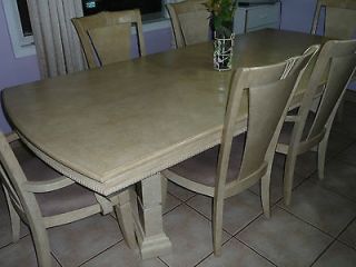 Dinning Room set, with 6 chairs, Large hutch Cabinet, 1 leaf for table 