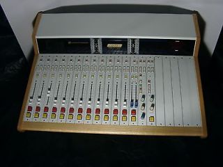   Engineering D 70 digital Broadcast radio mixer control console 12 ch