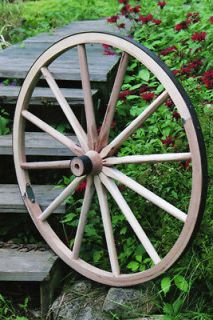 PLASTIC WOODEN MODEL/TOY HORSE CART/buggy WHEELS very realistic 