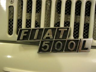 Fiat 500L Rear Emblem Metal Used