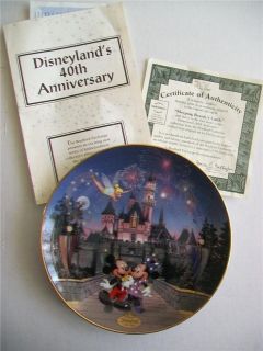 Disneylands 40th Anniversary Sleeping Beautys Castle Plate With COA