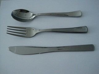 Disposable ReUseable Silver finish Plastic Cutlery  288 pcs  forks 