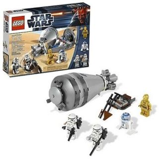 LEGO Star Wars 9490 Droid Escape Pod C 3PO R2 D2 Mini Figures *NEW*