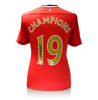 Champions 19 Manchester United Shirt signed by Wayne Rooney & Paul 