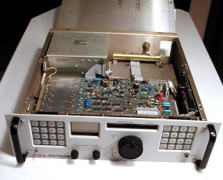 Racal RA 6790/GM HF Receiver for Parts or Repair
