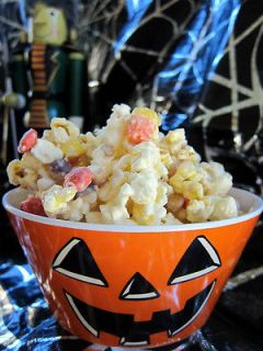 Mummy Munch GUIDE ~ Popcorn ~ Candy Corn ~HALLOWEEN~ Reeses ~ M & Ms 