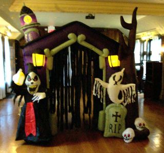  6ft. AIRBLOWN INFLATABLE HAUNTED HOUSE HALLOWEEN YARD DECOR PROP