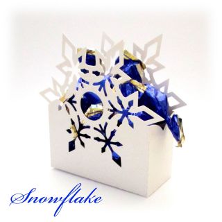 Snowflake Bag / Favor / Candy Gift Box for Christmas / New Year 