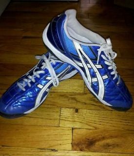 Asics Turf soccer shoes. Size 11.5 (running a bit small) Model Copero