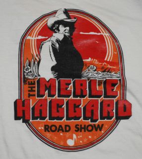 VINTAGE THE MERLE HAGGARD ROAD SHOW THE LEGEND GOES ON T  SHIRT 1980S 