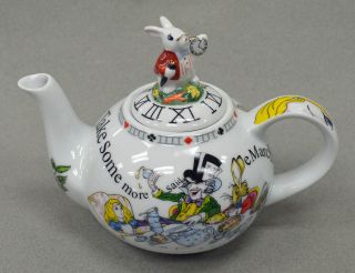  RABBIT 18oz Porcelain Betty Style Teapot Cardew New inBox