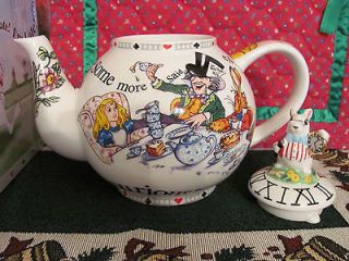   in Wonderland 48oz Betty Style Tea Pot Paul Cardew MINT IN BOX NEW
