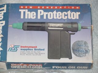 IS THE PROTECTOR DRENCH POUR ON GUN CATTLE LIVESTOCK NIB