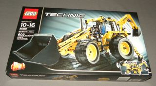 LEGO Technic Set 8069 2 in 1 Backhoe Loader / Log Handler Construction 