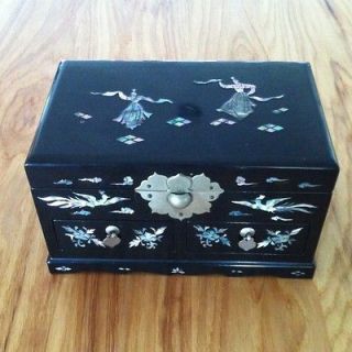 Abalone Shell Inlaid Black Japanese Jewelry Box