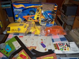   Wheels Atomix #7 Scrap Yard Micro Set Unused Missing Cars 5+ Years