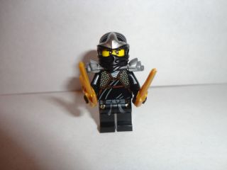 LEGO NINJAGO BLACK COLE ZX MINIFIG WITH 2 GOLDEN WEAPONS MINIFIGURE 