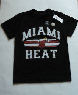   Boys Basketball Short Sleeve NBA Miami Heat Black T Shirt NEW S & XS