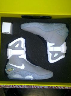 Nike Air Mag 2011 Size 9 Limited Edition Collectors Back 2 The Future