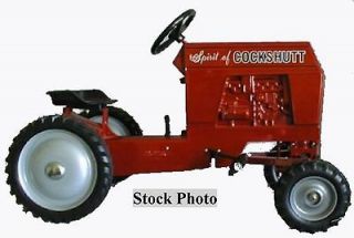 Spirit of Cockshutt Pedal Tractor   FU 0625 NOS New In Box Scale 