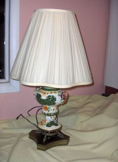 Vintage Roses Capodimonte Porcelain Lamp/Shade,Ita​ly