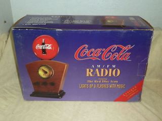 Coca Cola AM/FM Radio with Flashing Red Disk