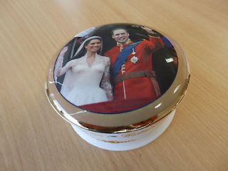 Royal Staffordshire: William & Kate Royal Wedding China Trinket Box.