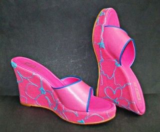 ANDREW STEVENS STUDIO Italy HOT PINK Blue Embroidered WEDGE HEEL 