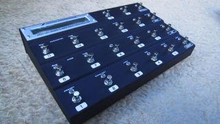 Fractal Audio Systems MFC 101 Mark II MIDI Foot Controller for AXE FX 
