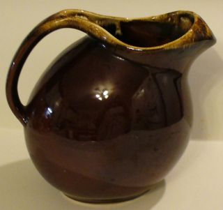 BEAUTIFUL OVEN PROOF BROWN DRIP POTTERY BALL PITCHER   USA