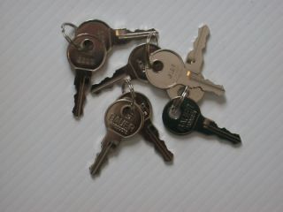 Pair of Truck Cap, Camper Shell, Topper, RV, T handle Keys, Key #J327 