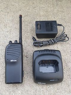 COM PANTHER 300P 6 CHANNEL TWO WAY RADIO W/ RAPID CHARGER USED