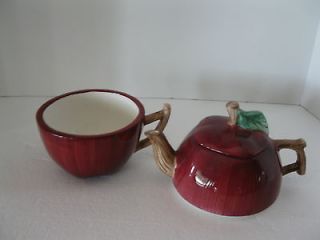 CIC Peggy Jo Ackley Apple Teapot & Cup Combo
