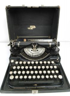   Nouveau Style Underwood Standard Portable 4 Bank Typewriter 1926 29