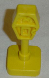 Fisher Price Little People Vtg Yellow Parking Meter Main Street Town 