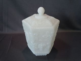 Vintage Anchor Hocking Fire King White Milk Glass Canister w Lid 