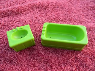 Vintage Fisher Price Little People Lime Green Bath Tub & Sink